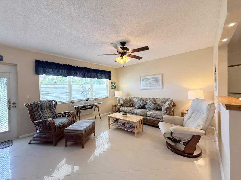 1 bedroom Condominium at 22 Markham A, Century Village, Deerfield Beach — photo 3