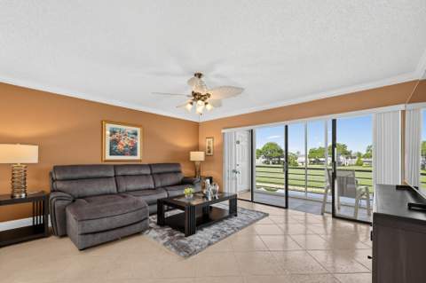 464 Piedmont J, Delray Beach FL - photo 16 of 32