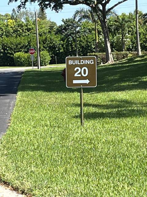 7185 Huntington Lane ##306, Delray Beach FL - photo 6 of 32