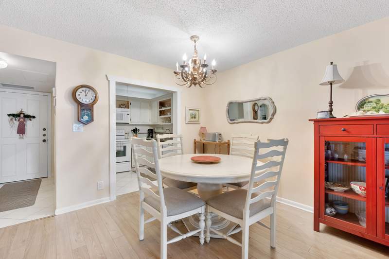 2 bedroom Condominium at 5661 SW 2nd Court #201, Meadows Condo, Margate — photo 4