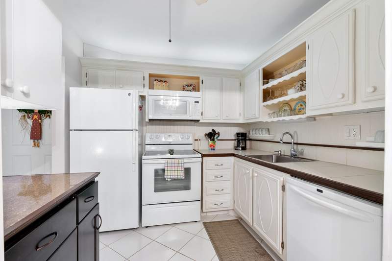 2 bedroom Condominium at 5661 SW 2nd Court #201, Meadows Condo, Margate — photo 5