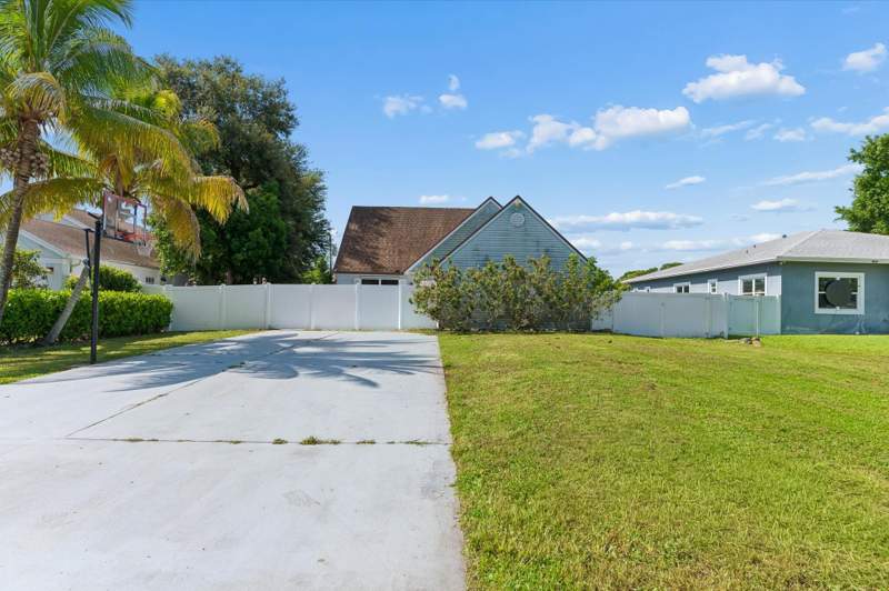 3 bedroom Single Family Residence at 5414 Sunrise Boulevard, Delray Garden Estates 3, Delray Beach — photo 4