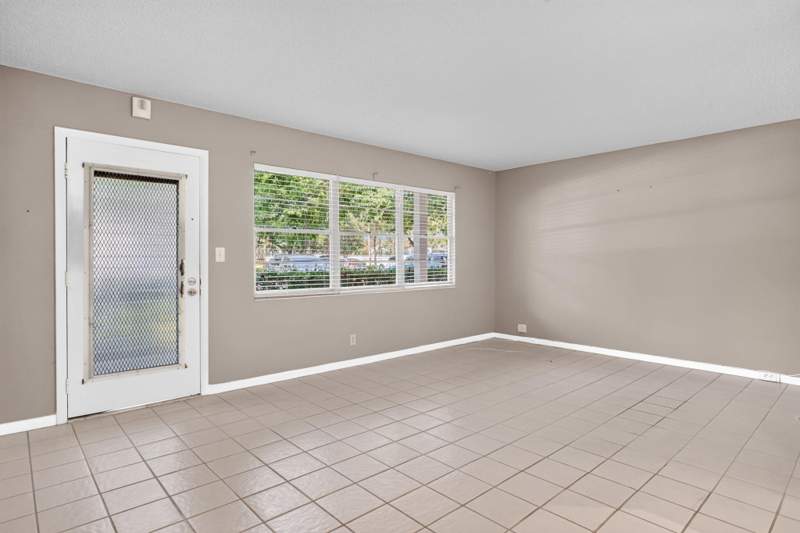 1 bedroom Condominium at 2002 Granada Drive #E1, Granada Village E Condo, Coconut Creek — photo 5