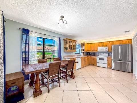 39 Vía De Casas Norte, Boynton Beach FL - photo 8 of 43
