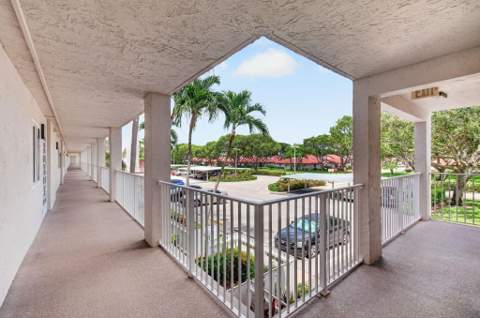 14095 Royal Vista Drive #201, Delray Beach FL - photo 7 of 82