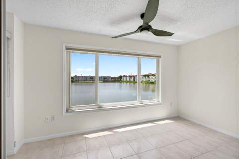 14095 Royal Vista Drive #201, Delray Beach FL - photo 16 of 82