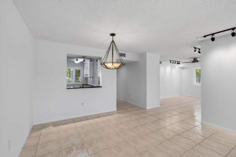 14095 Royal Vista Drive #201, Delray Beach FL - photo 13 of 82