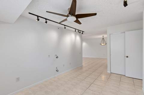 14095 Royal Vista Drive #201, Delray Beach FL - photo 21 of 82