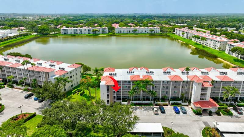 2 bedroom Condominium at 14095 Royal Vista Drive #201, Huntington Pointe, Delray Beach — photo 2