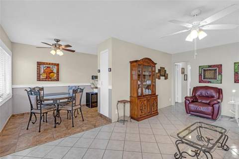 1000 SW 11th Avenue #2E, Hallandale Beach FL - photo 6 of 44