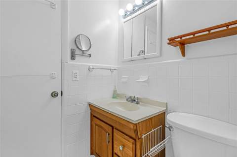 1000 SW 11th Avenue #2E, Hallandale Beach FL - photo 21 of 44