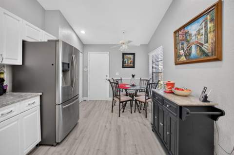 8347 Springlake Drive, Boca Raton FL - photo 10 of 59