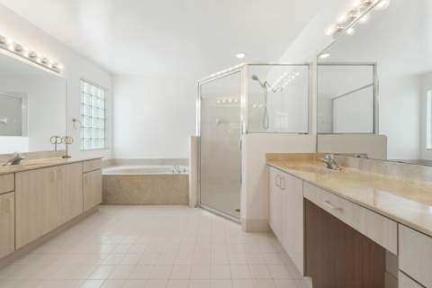 10430 Lexington Circle, Boynton Beach FL - photo 11 of 33