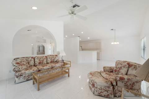 10430 Lexington Circle, Boynton Beach FL - photo 20 of 33