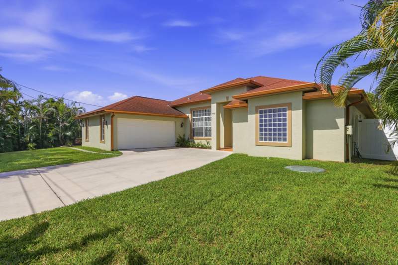 4 bedroom Single Family Residence at 4432 SW Paley Road, Port St Lucie Section 34, Port St. Lucie — photo 3