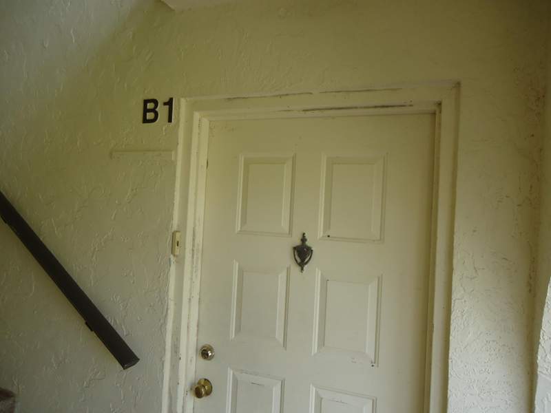 2 bedroom Condominium at 4731 Sable Pine Circle #B1, Pine Ridge At Haverhill Condo, West Palm Beach — photo 2