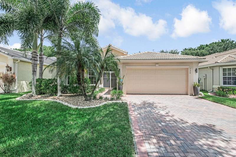 3 bedroom Single Family Residence at 7578 Starfish Reef Lane, Valencia Shores, Lake Worth — photo 2