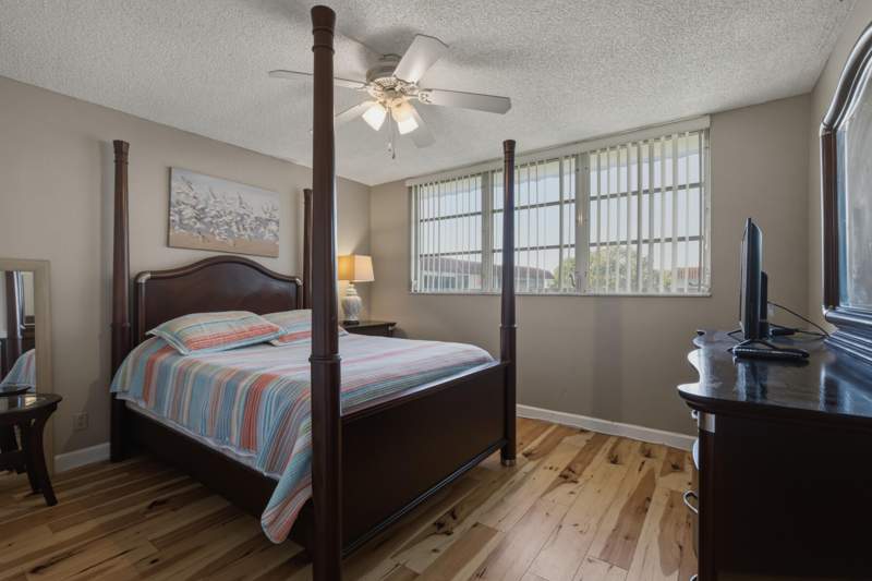 2 bedroom Condominium at 9420 S HOLLYBROOK LAKE Drive #304, HOLLYBROOK GOLF AND TENNIS CLUB, Pembroke Pines — photo 5