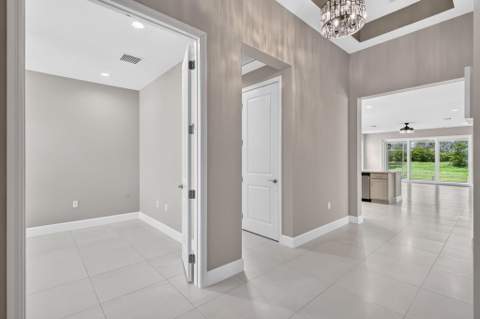 14237 SW Waterfall Lane, Port St. Lucie FL - photo 9 of 104