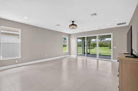 14237 SW Waterfall Lane, Port St. Lucie FL - photo 13 of 104