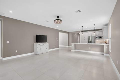 14237 SW Waterfall Lane, Port St. Lucie FL - photo 16 of 104