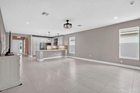 14237 SW Waterfall Lane, Port St. Lucie FL - photo 18 of 104