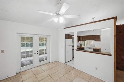 1646 SE Holiday Road, Port St. Lucie FL - photo 11 of 38