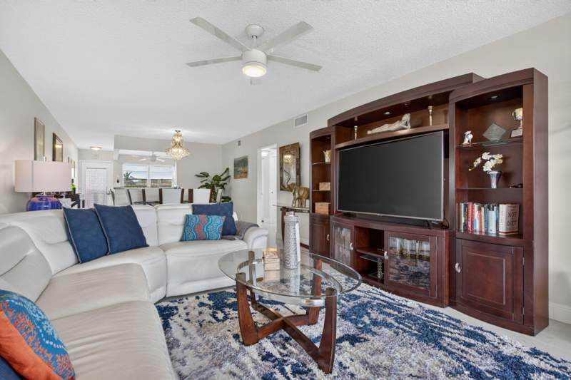 2 bedroom Condominium at 4301 Martinique Circle #G4, Martinique Village II F Condo, Coconut Creek — photo 3