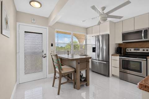 4301 Martinique Circle #G4, Coconut Creek FL - photo 10 of 50