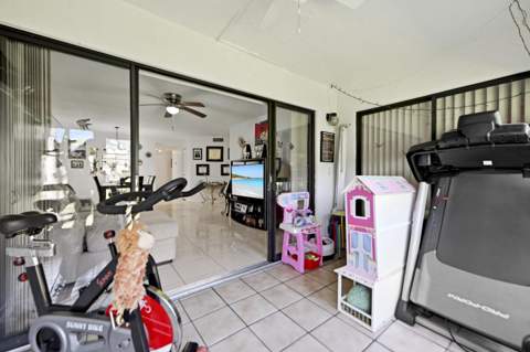 3385 Lucerne Park Drive, Greenacres FL - photo 16 of 22