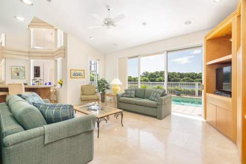 12 Sutton Drive, Boynton Beach FL - photo 17 of 59
