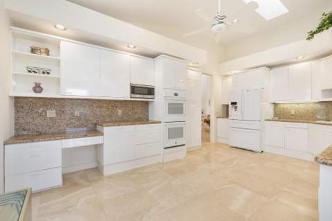 12 Sutton Drive, Boynton Beach FL - photo 18 of 59