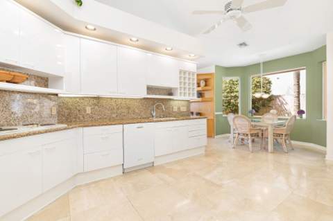 12 Sutton Drive, Boynton Beach FL - photo 20 of 59