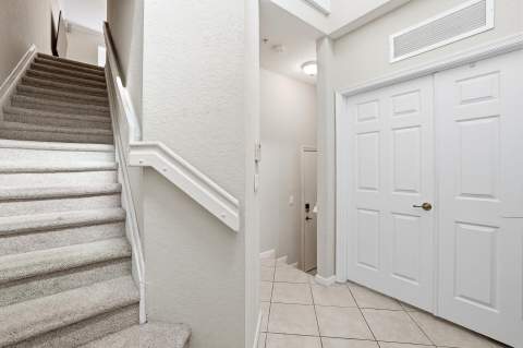 2905 S Greenleaf Circle, Boynton Beach FL - photo 9 of 42