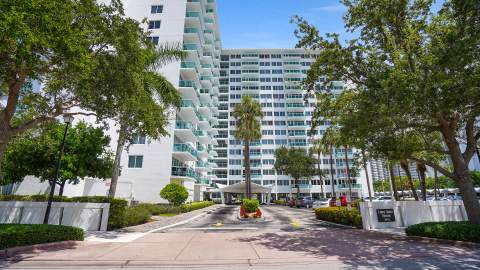 3233 NE 34th Street #1214, Fort Lauderdale FL - photo 14 of 34