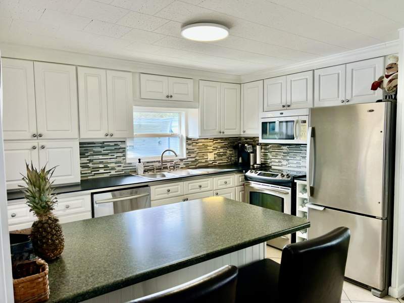2 bedroom Mobile Home at 3225 South Street, Orangebrook Harbor, Hollywood — photo 3