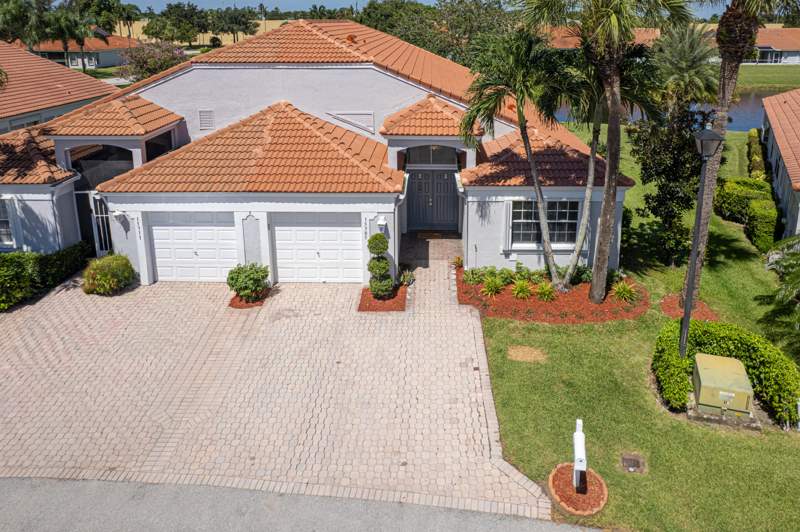 2 bedroom Villa at 15305 Summer Lake Drive, Waterways At Delray Ph 3, Delray Beach — photo 4