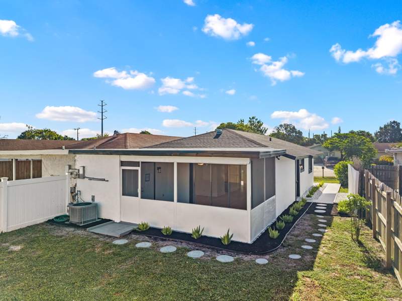 2 bedroom Villa at 5937 CARIBBEAN Boulevard, GRAMERCY PARK UNIT 5, West Palm Beach — photo 4