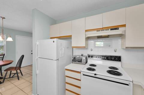 15 lake vista Trail #205, Port St. Lucie FL - photo 13 of 24