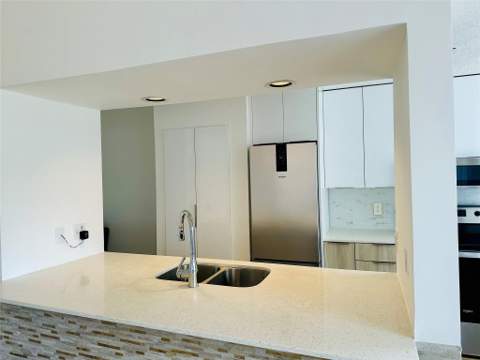 8142 NW 17th Manor, Plantation FL - photo 8 of 16