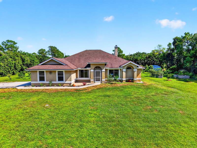 4 bedroom Single Family Residence at 17855 89th Place, Loxahatchee, Loxahatchee — photo 3