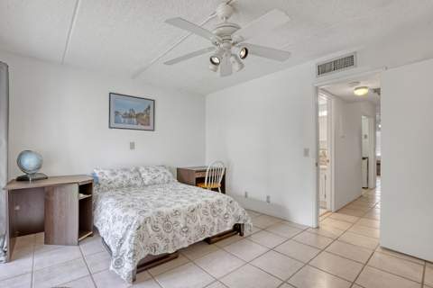 400 Village Green Circle #117, Palm Springs FL - photo 9 of 19