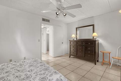 400 Village Green Circle #117, Palm Springs FL - photo 10 of 19