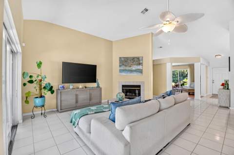 17855 89th Place, Loxahatchee FL - photo 8 of 44