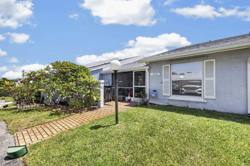 2 bedroom Villa at 4450 Lucerne Villas Lane, Villas At Lucerne Lakes 2, Lake Worth — photo 5