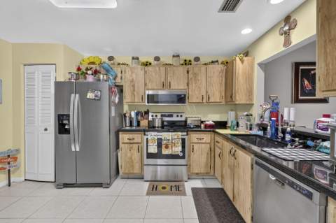 4450 Lucerne Villas Lane, Lake Worth FL - photo 17 of 44