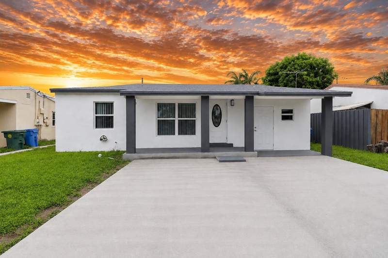 2 bedroom Single Family Residence at 5209 N Andrews Avenue, North Andrews Terrace First Add, Oakland Park — photo 2