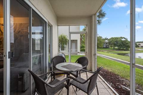 5072 Palmbrooke Circle, West Palm Beach FL - photo 18 of 22
