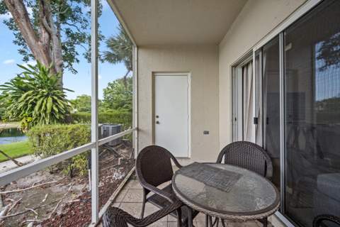 5072 Palmbrooke Circle, West Palm Beach FL - photo 19 of 22