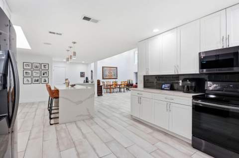 21680 Tall Palm Circle #12-B, Boca Raton FL - photo 6 of 33